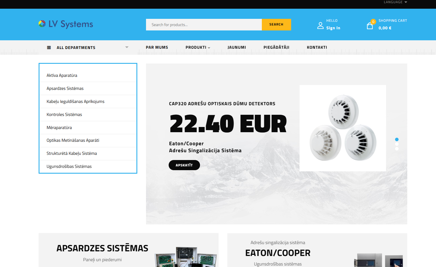 Pagrindinio puslapio išdėstymas su kategorijų šonine juosta ir produktų paryškinimu